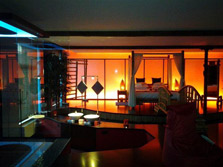 le lit avec le sauna infrarouge de la chambre le baiser de shogun